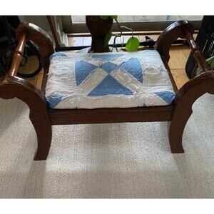 Mid 20th Century VTG Early American Style Turned Wood Footstool shabby farmhouse